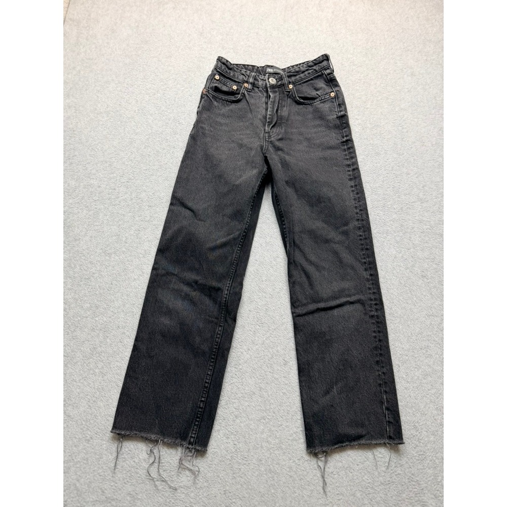 Zara High Waisted Wide Leg Jeans Faded Black Raw Hem Denim Pants Size 2